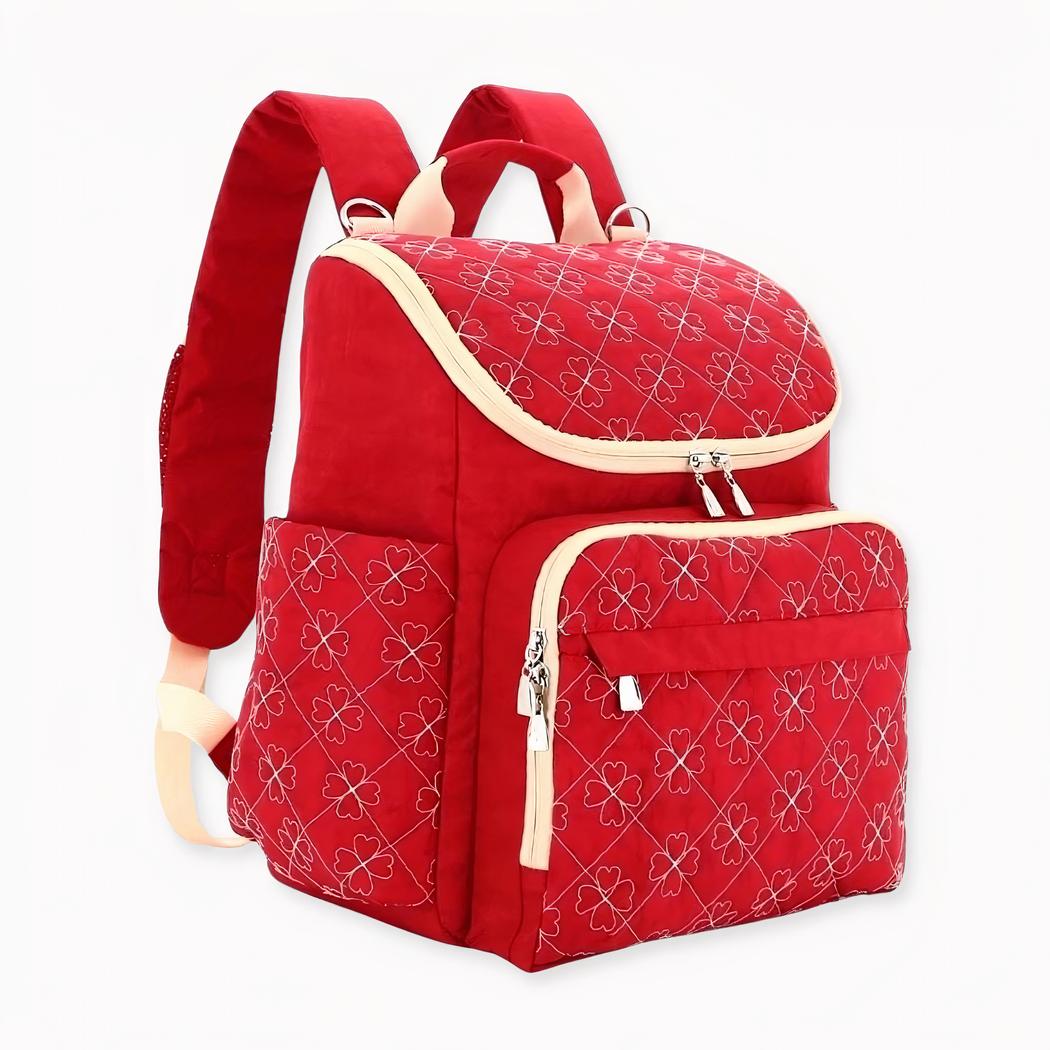 Entdecken Sie diesen Kinderwagen-Rucksack, der Ihnen das Leben leichter machen wird. Diese große Umstandstasche ist multifunktional und bietet Platz für Flaschen, Windeln und Babykleidung. Er verfügt auch über ein separates Fach für die Aufbewahrung von Babynahrung. Mit dieser Tasche werden Ihre Reisen und Spaziergänge mit Ihrem Baby noch mehr Spaß machen.