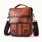 Rucksack mit Schulterriemen aus Leder - Camel - Kuriertasche aus Leder