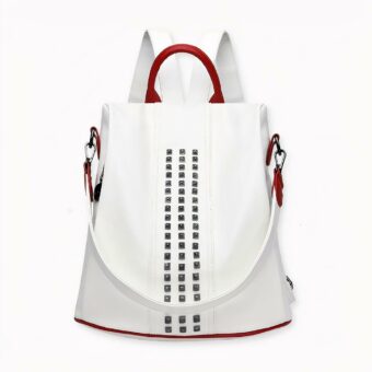 Entdecken Sie unseren eleganten Rucksack aus Polyester für Damen. Er ist in zwei Farben erhältlich, um Ihnen einen stilvollen Auftritt zu ermöglichen. Dieser Rucksack ist sowohl praktisch als auch modisch und wird Sie Tag und Nacht bei all Ihren täglichen Aufgaben begleiten. Er bietet Platz für ein iPad und all Ihre persönlichen Dinge. Sie haben die Wahl!