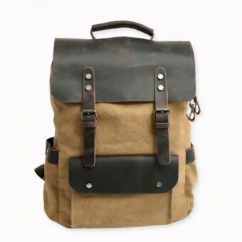 Unser neuer Retro-Schulranzen-Rucksack ist das Ergebnis einer Liebe zum Design, die mit einer Reiselust und einer Faszination für die Vergangenheit beginnt. Dieser Rucksack ist hauptsächlich aus Canvas gefertigt, mit einem hochwertigen Kunstlederbezug auf der Vorderseite. Im Inneren finden Sie Fächer für Laptops und anderes Zubehör, während er auf der Vorderseite eine große Außentasche hat.