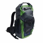 Wasserdichter 30L Rucksack mit weichem Seitengurt, gute Qualität und sehr praktisch.