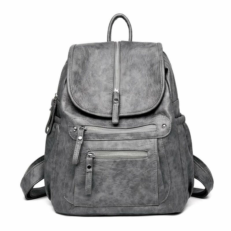 Vintage Rucksack mit Reißverschluss aus grauem Kunstleder mit weißem Hintergrund
