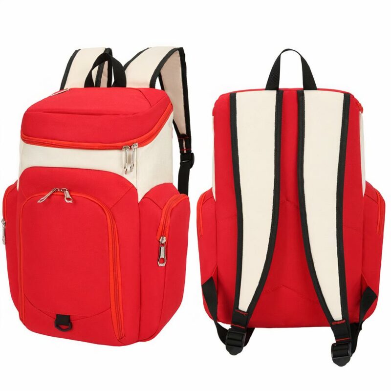 Sportrucksack mit mehreren Fächern für rote und beige Bälle mit weißem Hintergrund
