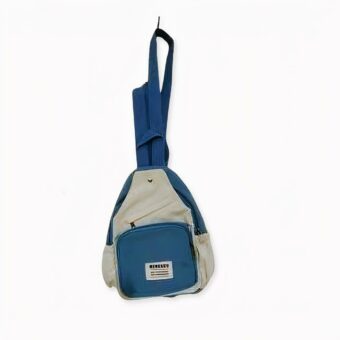 Lassen Sie sich von diesem Mini-Rucksack für Mädchen aus Canvas verführen. Dieser Rucksack hat ein kompaktes Format, ist sehr einfach und sehr bequem zu tragen. Neben seinem geringen Gewicht ist der Rucksack auch praktisch in der Handhabung und beim Tragen. Sie können ihn zum Beispiel als Rucksack oder als einfache Umhängetasche tragen.