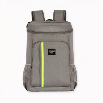 Verlieben Sie sich in diesen großen und schönen Picknick-Rucksack! Ein Rucksack, der sowohl für Männer als auch für Frauen geeignet ist. Er ist mit einem grünen Streifen versehen, der ihm einen sportlichen Look verleiht. Ideal für ein Picknick, kann dieser Rucksack Sie auch beim Sport, Fitness oder beim Klettern begleiten.