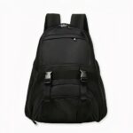 Sportrucksack mit Balltasche schwarz mit weißem Hintergrund