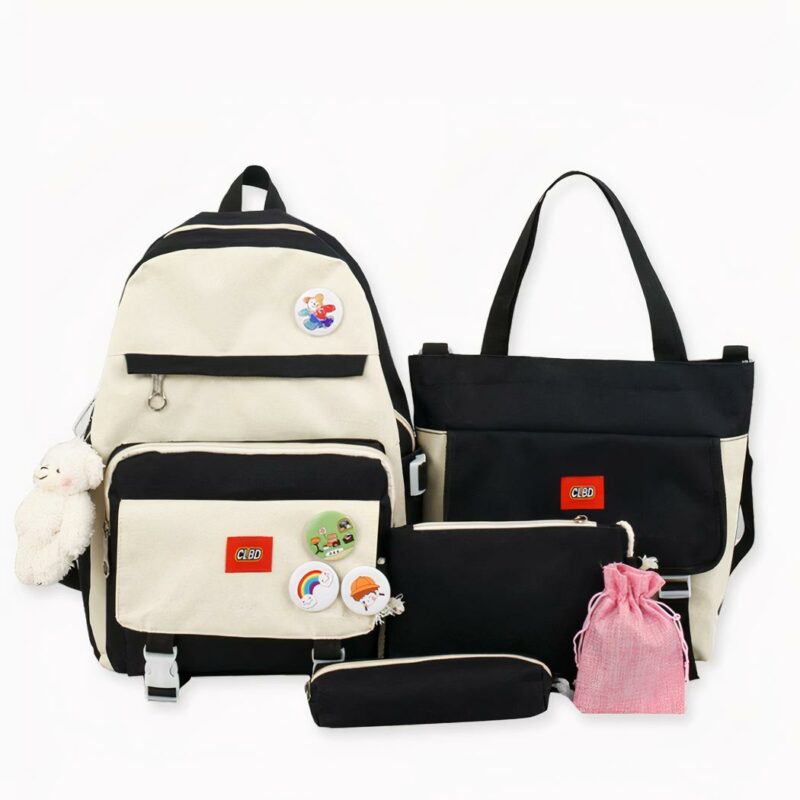 Entscheiden Sie sich für diesen zweifarbigen Rucksack für Frauen und Teenager. Sie werden es lieben, ihn auf jeder Reise zu tragen. Dieser Rucksack aus Canvas und Polyester unterstreicht Ihren Look mit seinem eleganten und glamourösen Schriftzug. Tragen Sie ihn zur Arbeit, zur Universität oder auch auf Reisen. Das große Fach und die vielen Taschen machen es Ihnen leicht, Ihre Sachen zu transportieren.