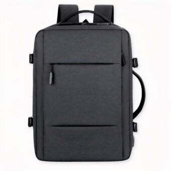 Der einfarbige dunkelgraue ergonomische Reiserucksack ist perfekt für diejenigen, die immer unterwegs sind. Sein einzigartiges Design ermöglicht einen bequemen Transport, selbst wenn er vollständig gepackt ist. Der Rucksack verfügt über eine Reihe von Taschen und Fächern, so dass Sie alles, was Sie unterwegs benötigen, leicht organisieren können. Die Schultergurte sind verstellbar, so dass Sie den Rucksack an Ihre Körpergröße anpassen können. Die einfarbige dunkelgraue Farbe ist perfekt für diejenigen, die einen diskreten Rucksack suchen, der nicht auffällt.