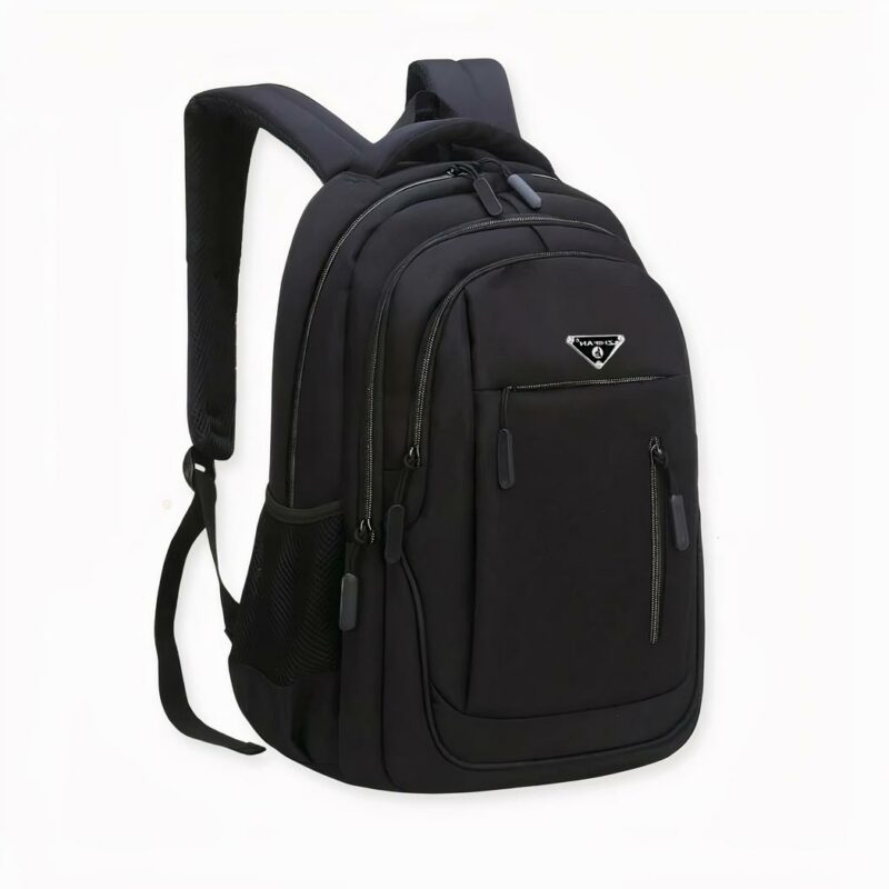 Wenn Sie einen Rucksack suchen, der all Ihre Sachen mit Leichtigkeit transportieren kann, dann brauchen Sie den ergonomischen schwarzen Rucksack mit großem Fassungsvermögen. Dieser Rucksack bietet viel Platz für alles, was Sie brauchen, und ist dank seines ergonomischen Designs bequem zu tragen.