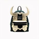 Rucksack für Mädchen im Design der Marvel-Figur Loki, in schwarz und gold mit Hörnern auf der Vorderseite.