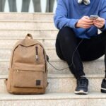 Großer Rucksack mit USB-Ladeanschluss