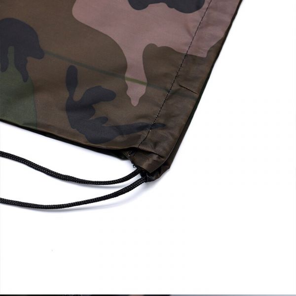 Kleiner Camouflage-Rucksack Mit Kordelzug