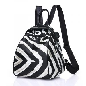 Kleiner modischer Damen-Rucksack mit Zebramuster aus schwarz-weißem Polyester