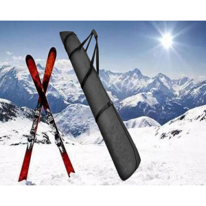 Schwarze wasserdichte Ski- oder Snowboardtasche mit Manschetten