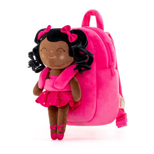 cP Rucksack für Kinder, rosa mit einer Plüschpuppe eines kleinen Mädchens auf der Vorderseite, das als kleine Balletttänzerin gekleidet ist, es ist ein farbiges Mädchen, sie lächelt und hat die Augen geschlossen