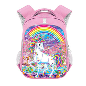 CP-Rucksack für Kinder, rosa, mit einem mehrfarbigen Einhornfoto und einem großen Regenbogen auf der Vordertasche, präsentiert auf weißem Hintergrund